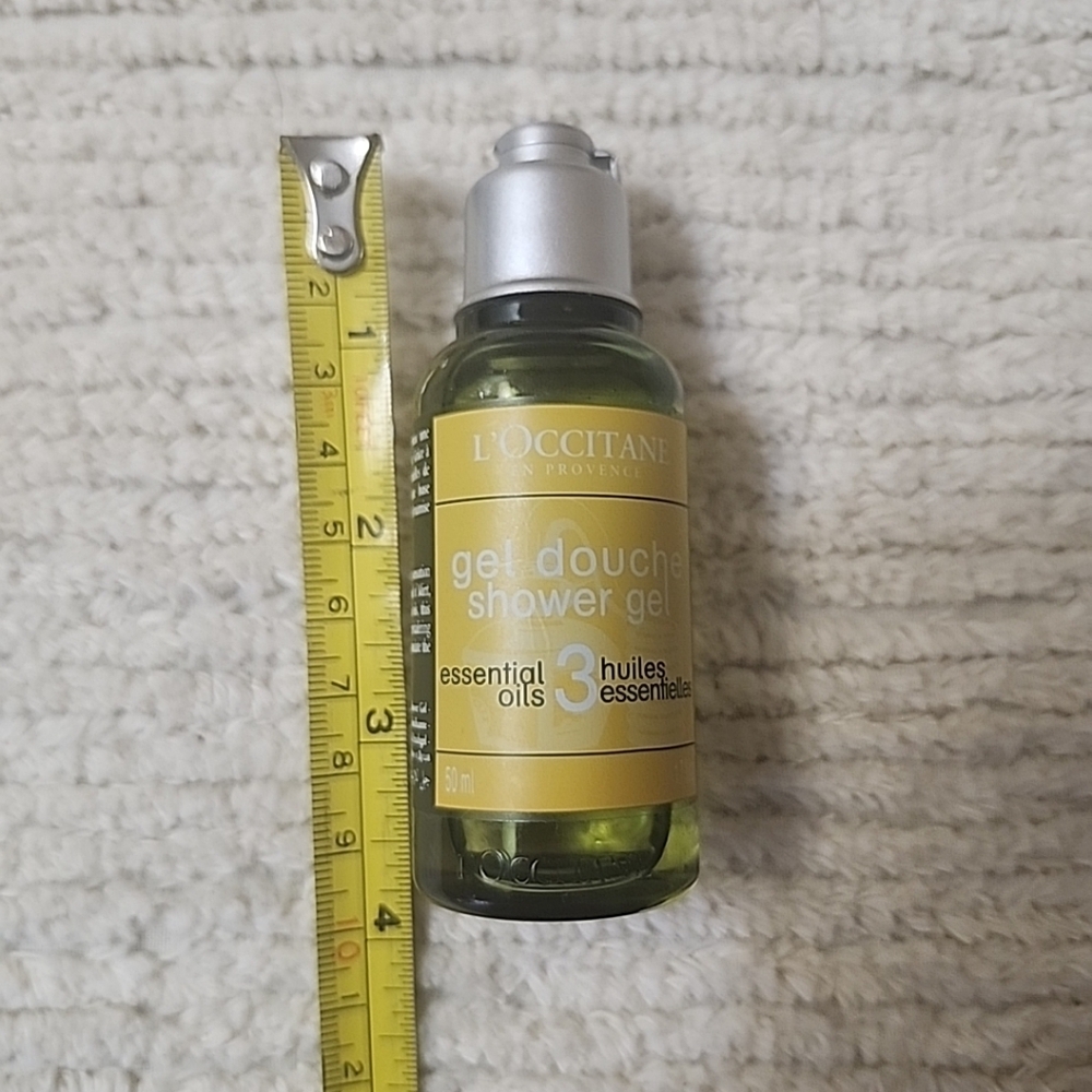 NEW L'OCCITANE Travel Essential Oils Shower Gel Lot of 3 - 1.7 oz each - Picture 3 of 4